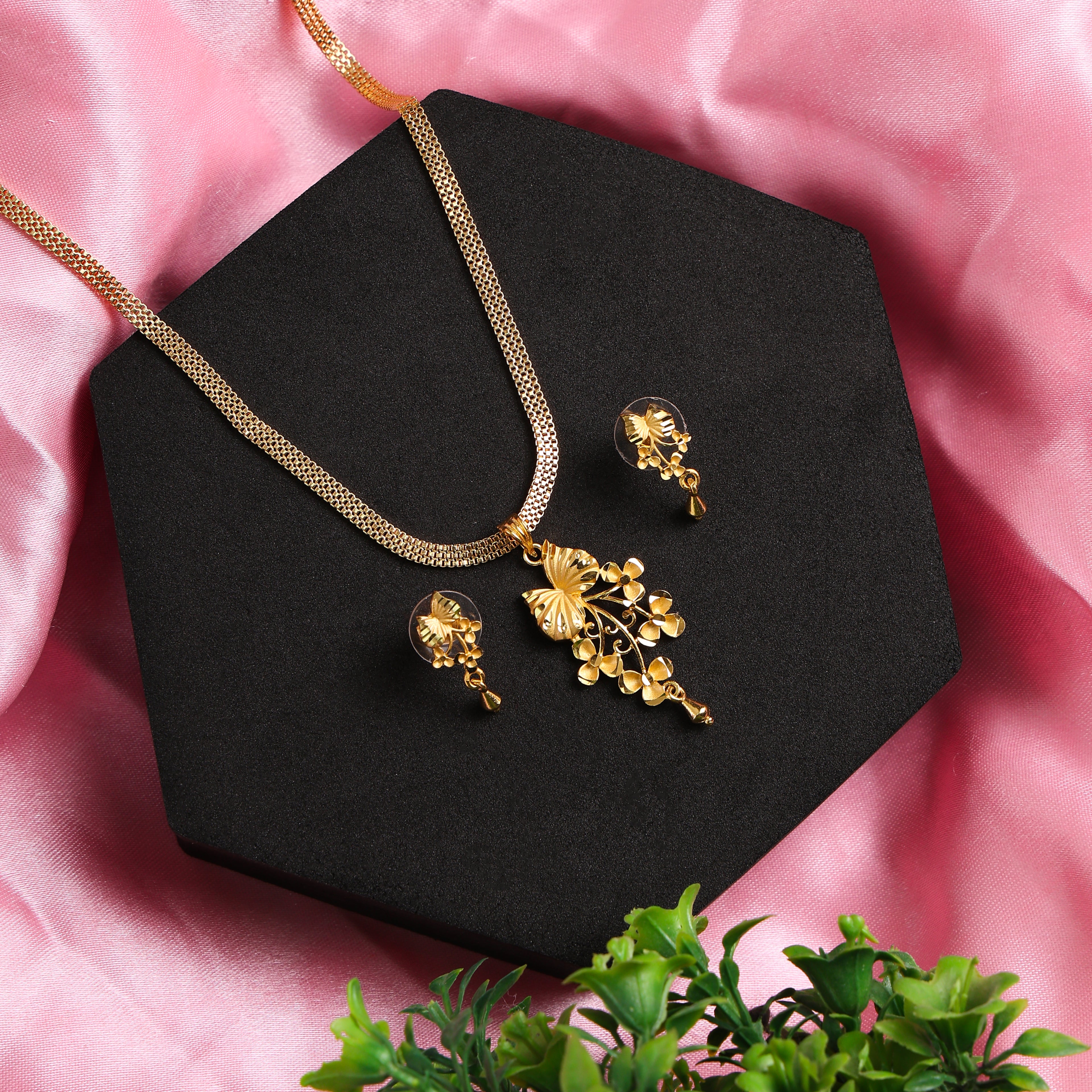 One-Gram Gold Chain Pendant Set with Tops